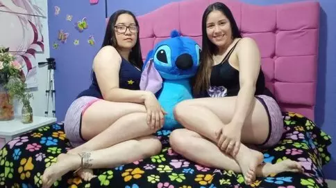 XanderAndMadison's live cam